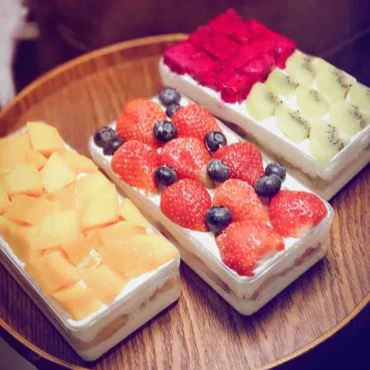 成都郫都区沐恩蛋糕店