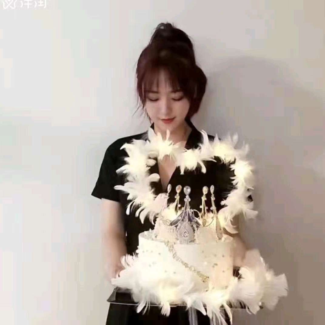 哈尔滨香坊区甜甜蛋糕鲜花配送